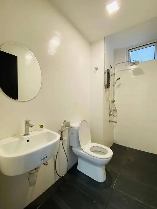 Apartment Twin Galaxy Netflix /Mahjong Near Ksl Mall@ Johor Bahru Malaysia